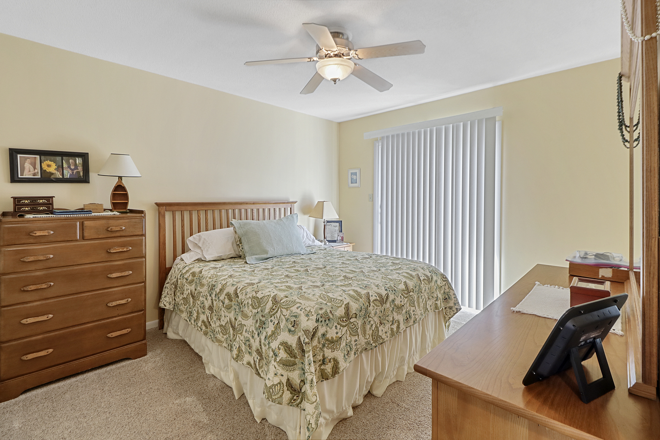 1725 Robert Drive Champaign, IL 61821 - Photo 12 of 18 a bedroom with a bed and a table in it