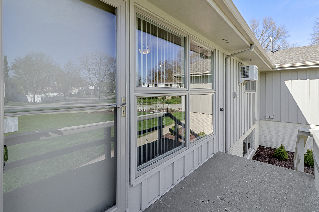 1725 Robert Drive Champaign, IL 61821 - Photo 17 of 18