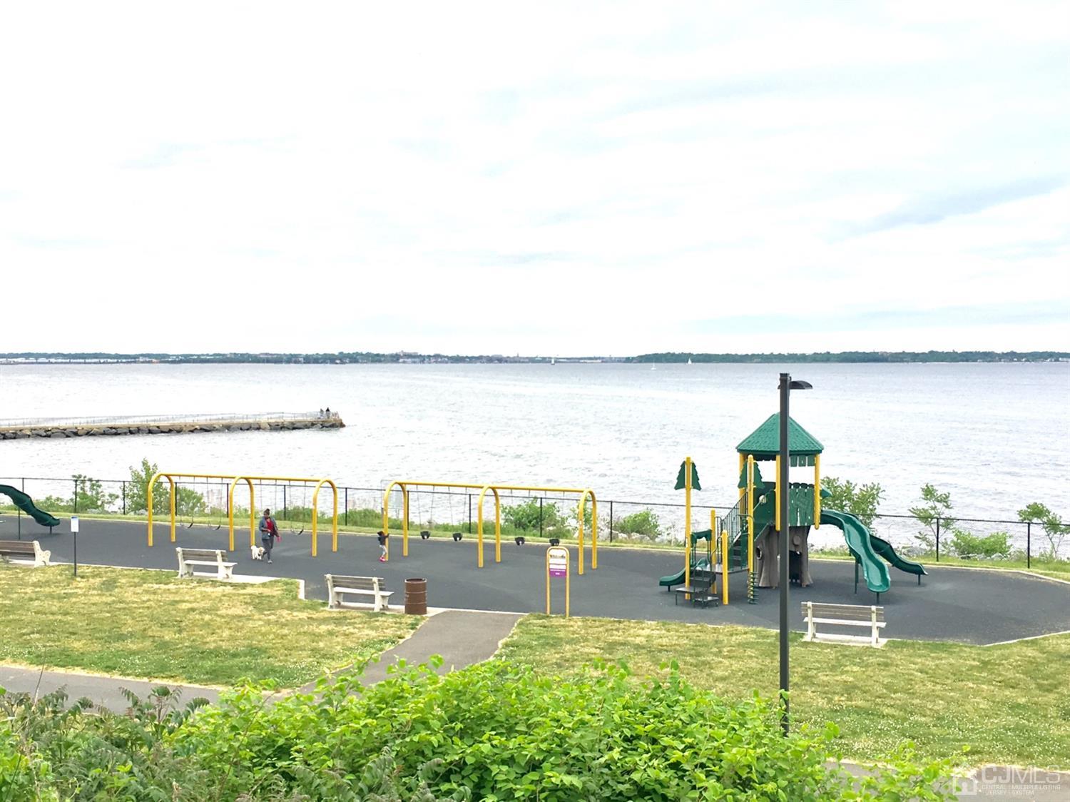 481 Harding Road Old Bridge, NJ 08879 - Photo 20 of 29