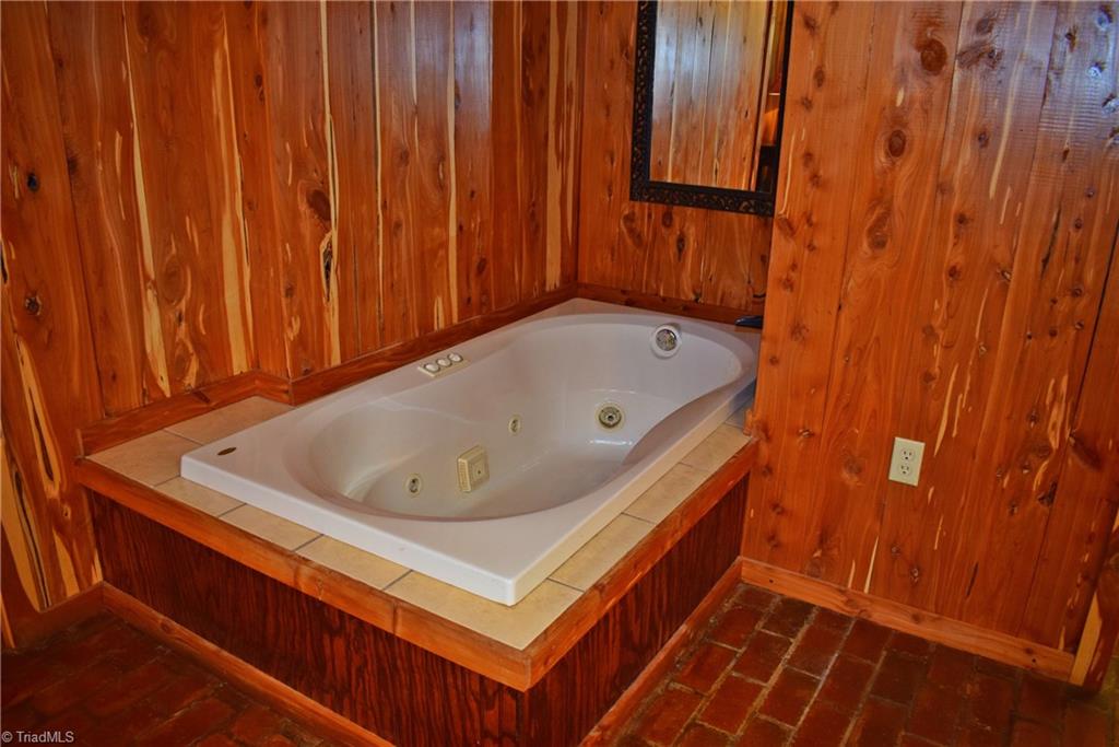 126 4B FARM Road Troy, NC 27371 - Photo 19 of 30 Gallery Image 19