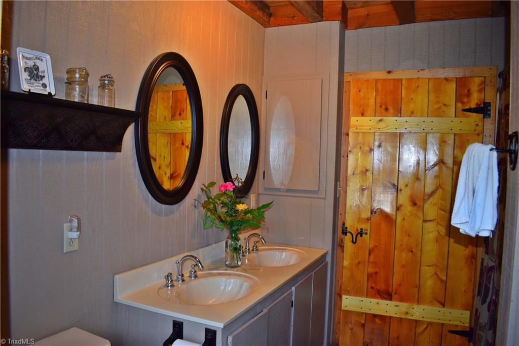 126 4B FARM Road Troy, NC 27371 - Photo 10 of 30 Gallery Image 10