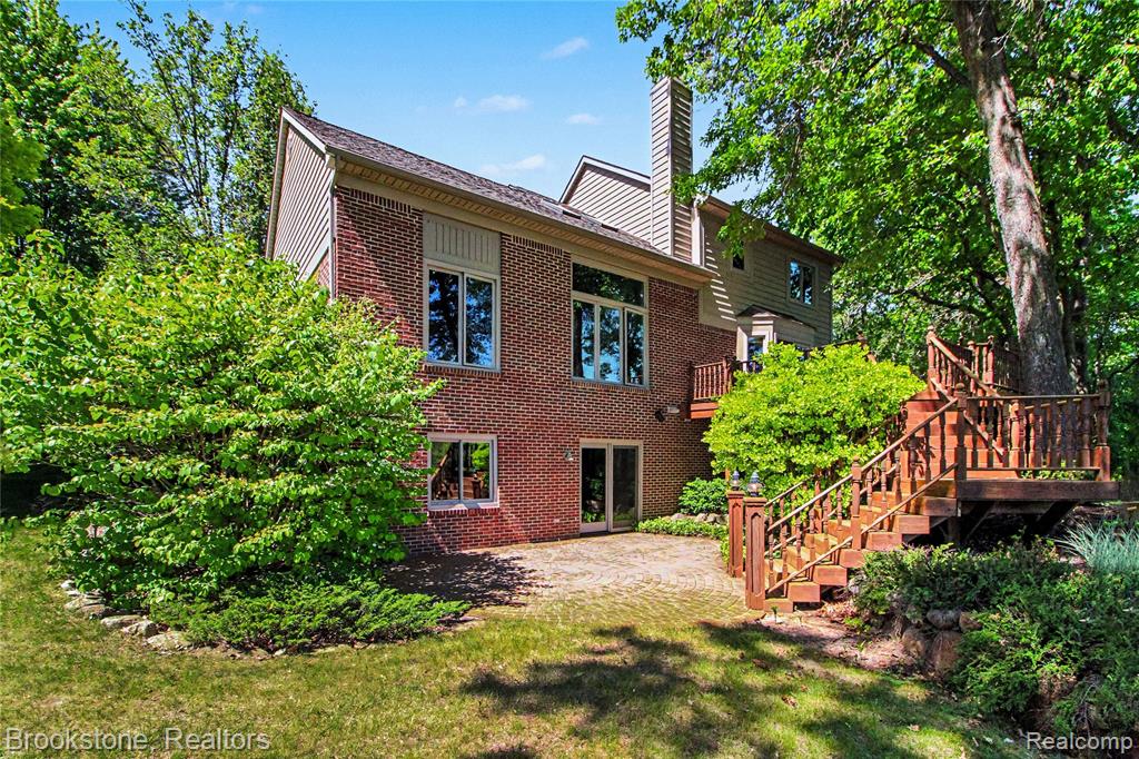 12170 Shaffer Road Davisburg, MI 48350 - Photo 3 of 38