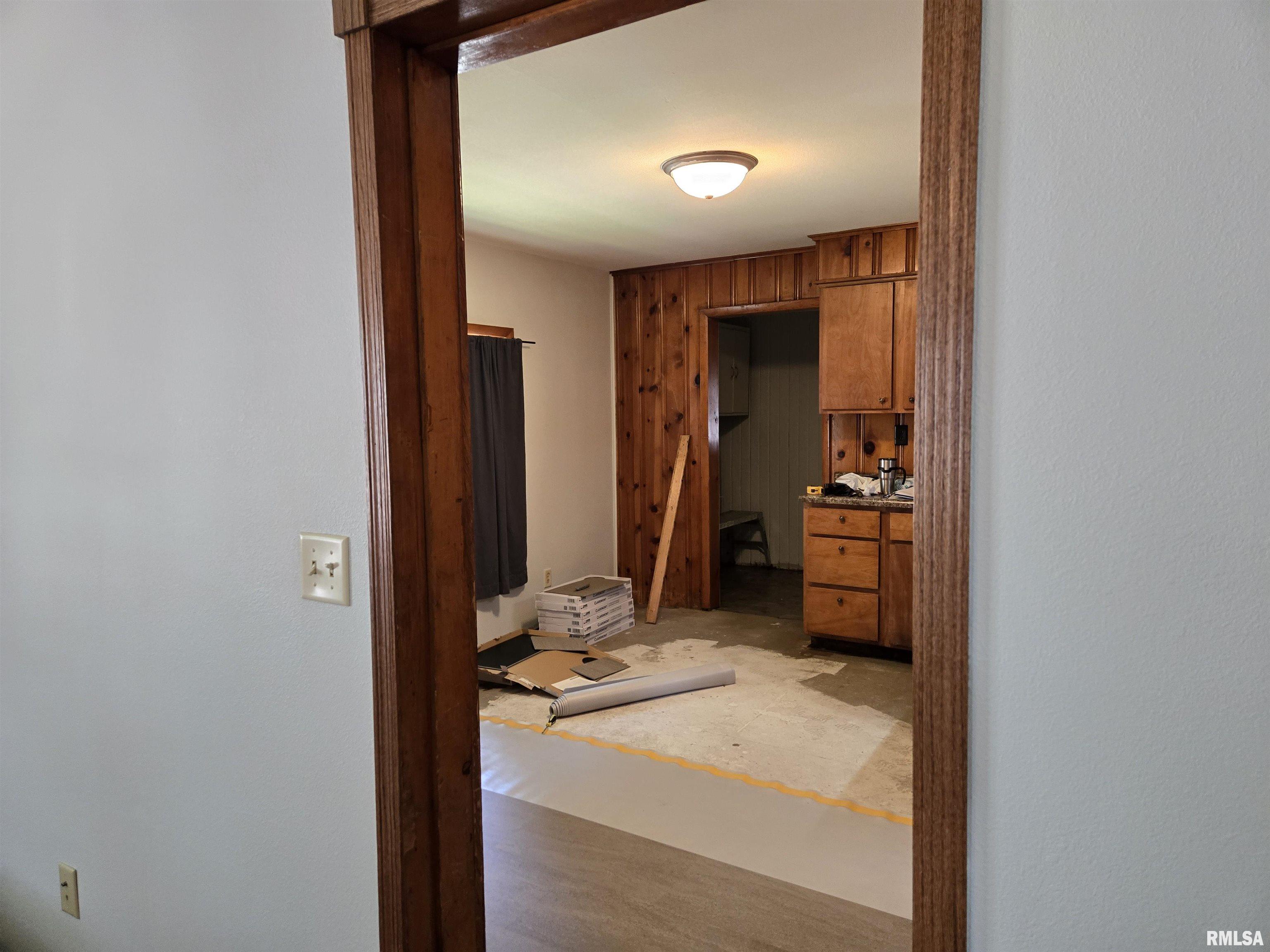 205 East Spruce Street Canton, IL 61520 - Photo 3 of 4