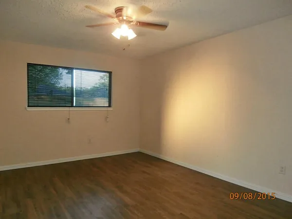 $1,700 | 2406 Ridge Hollow Drive, Houston, TX 77067