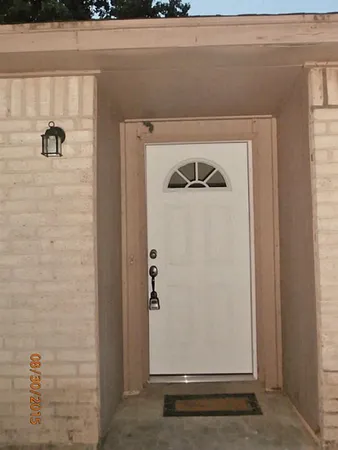 $1,700 | 2406 Ridge Hollow Drive, Houston, TX 77067