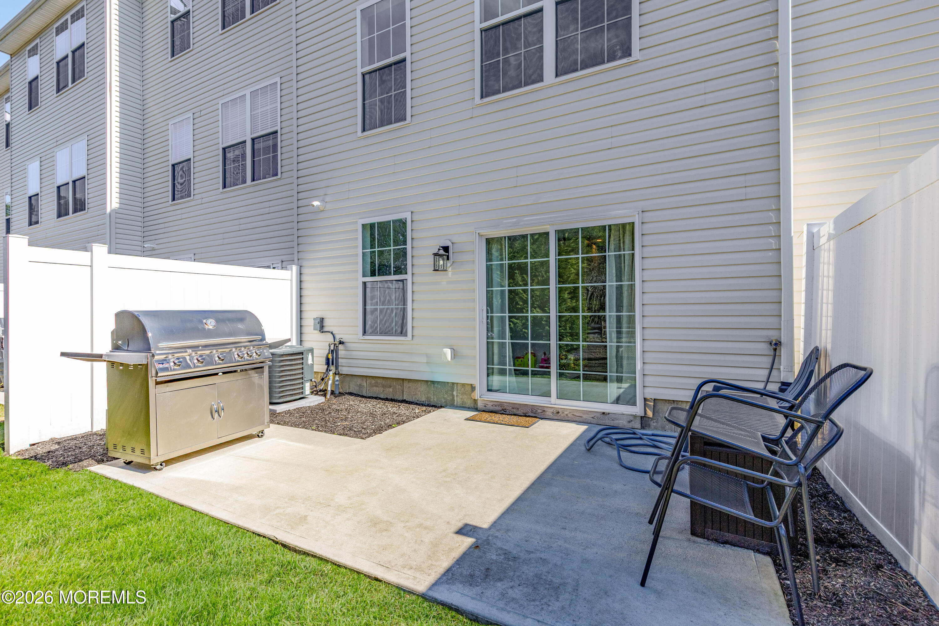 409 Spirit Way Brick, NJ 08723 - Photo 10 of 37 Exterior-7