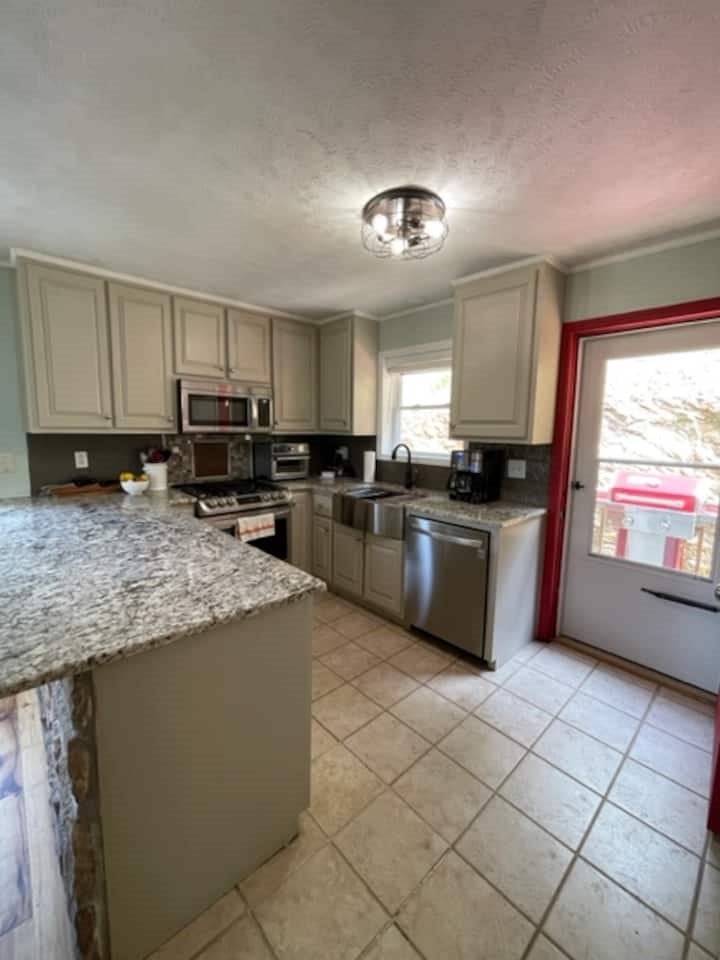 7407 Riverside Drive Fries, VA 24330 - Photo 43 of 79 Gallery Image 43