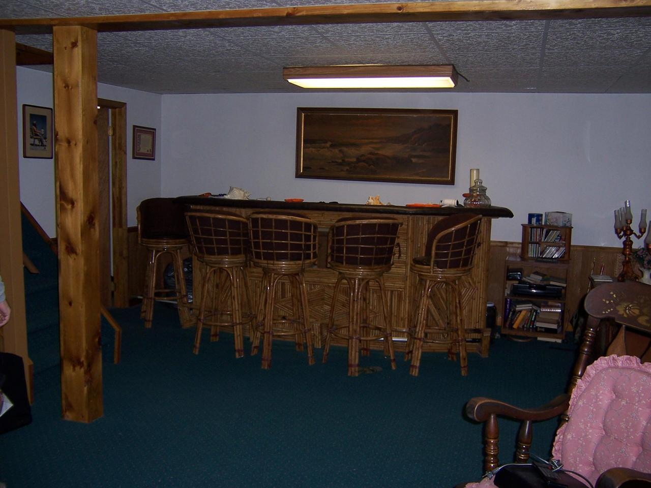 2005 Ridge Road Pocono Lake, PA 18347 - Photo 7 of 12 a living room with furniture