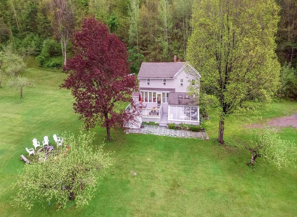 183 Bluebell Lane Castleton, VT 05743 - Photo 4 of 40 Gallery Image 4