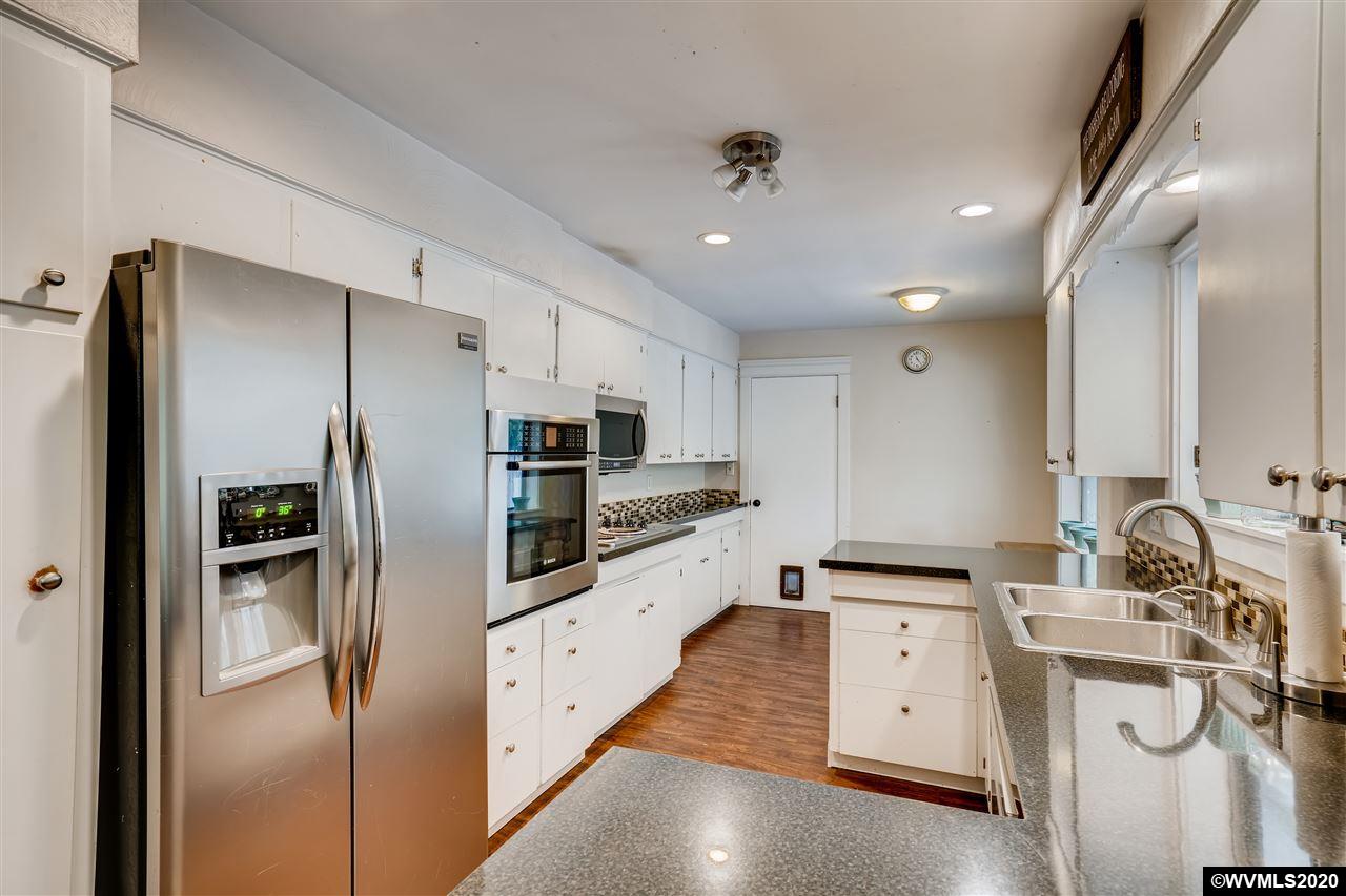 1323 Madrona Loop Southeast Salem, OR 97302 - Photo 9 of 29
