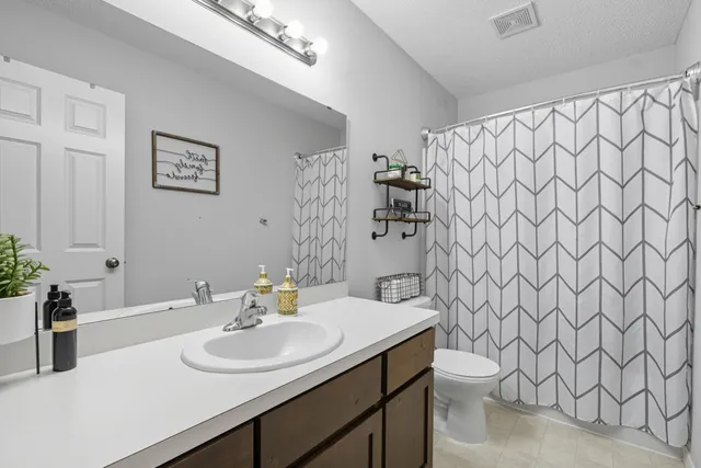 $339,900 | 921 Cedar Avenue North, Maple Lake, MN 55358