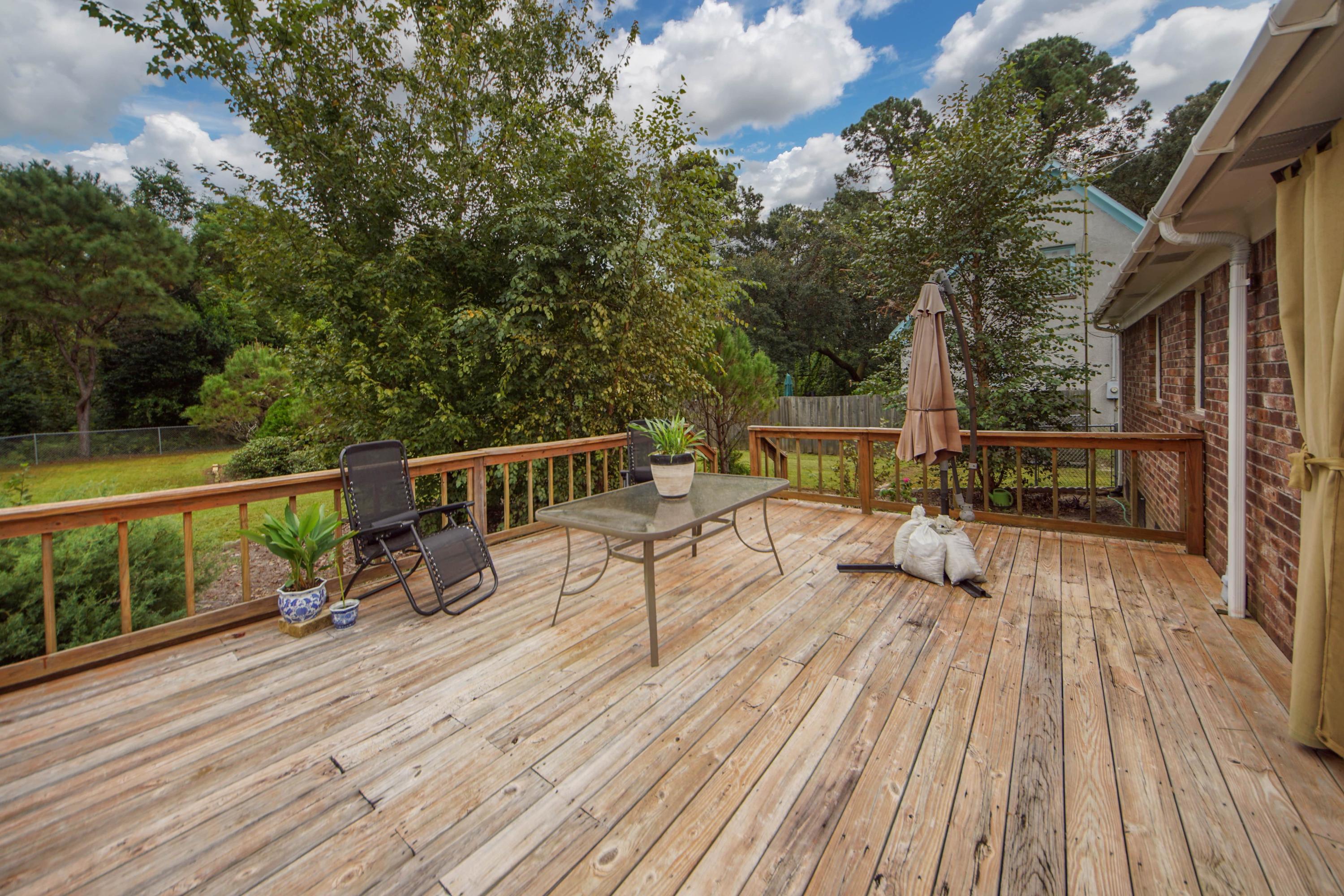 672 Riley Road Charleston, SC 29412 - Photo 26 of 35 Backyard Deck