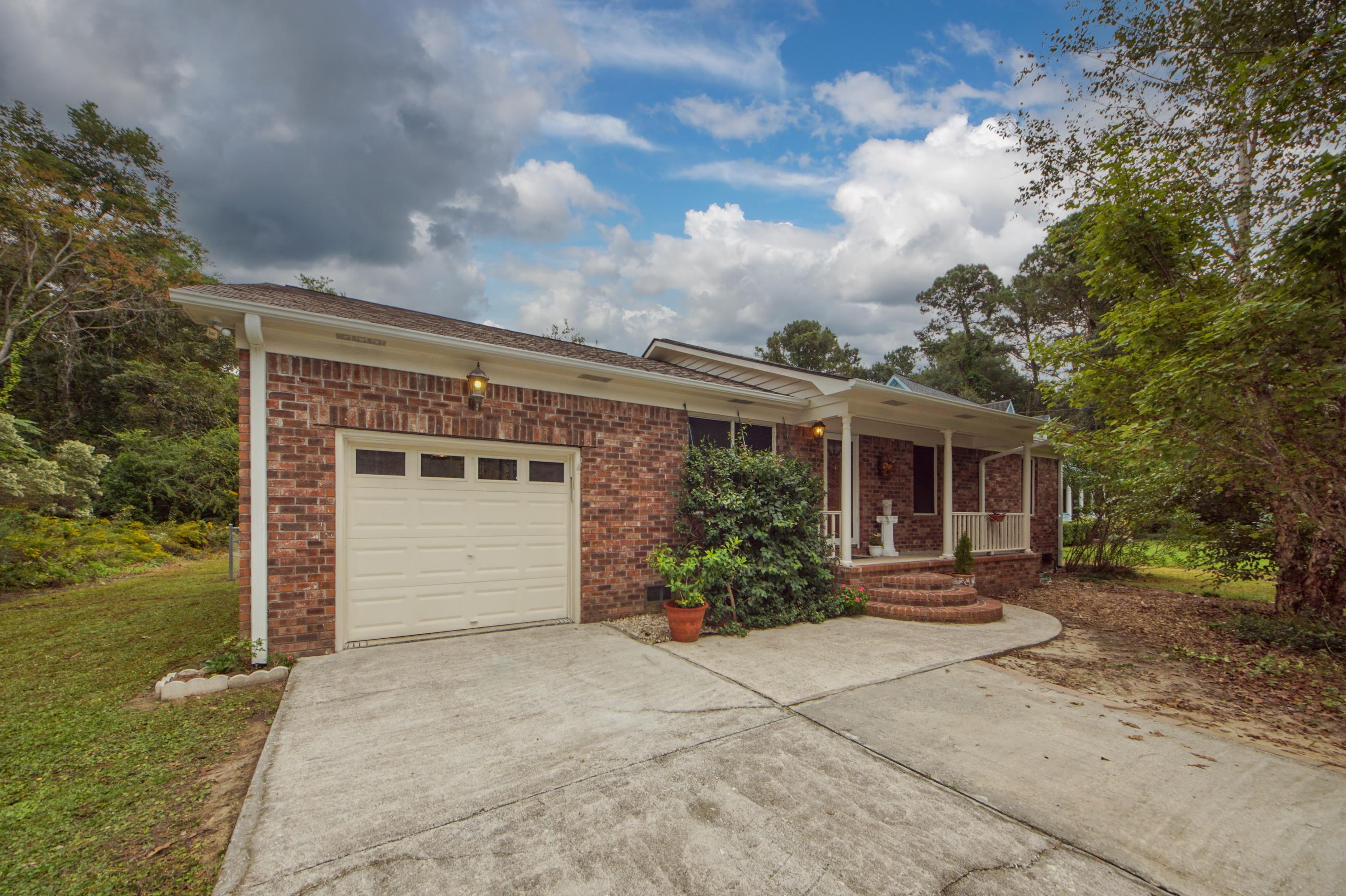 672 Riley Road Charleston, SC 29412 - Photo 31 of 35 Front Elevation