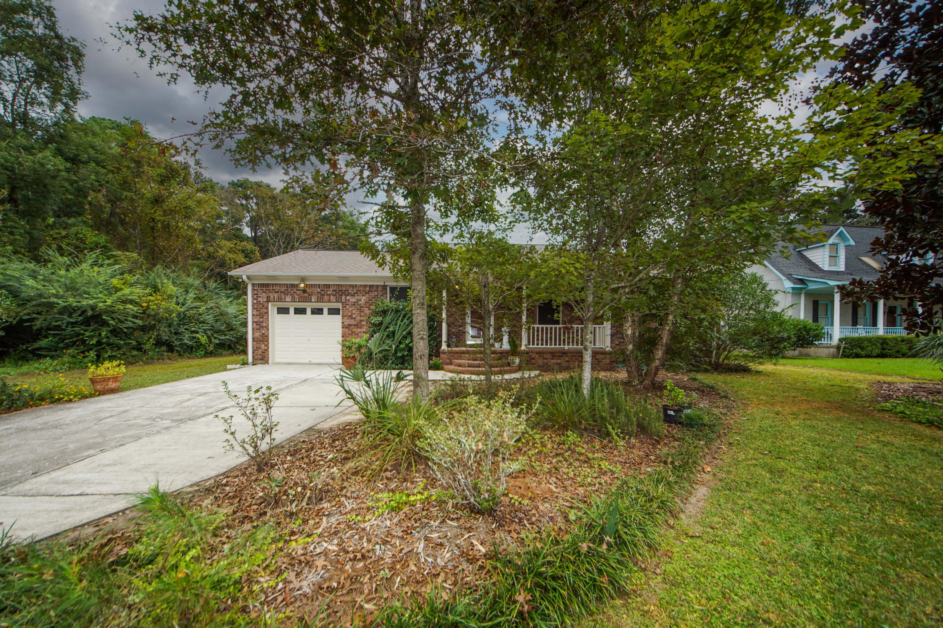 672 Riley Road Charleston, SC 29412 - Photo 32 of 35 102120 10Front Elevation0-min