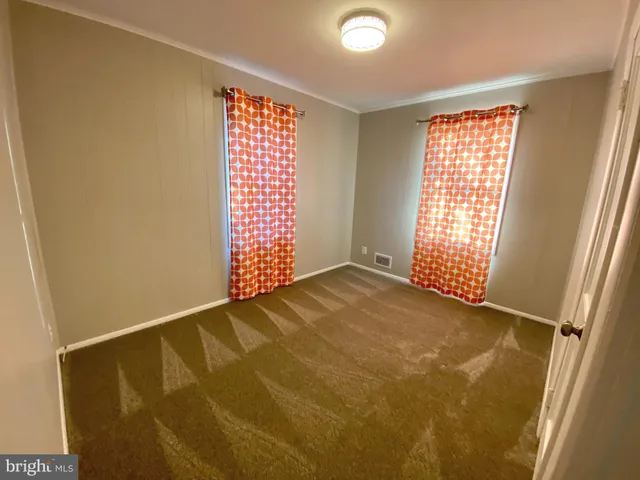 $2,600 | 304 Newfield Road, Glen Burnie, MD 21061