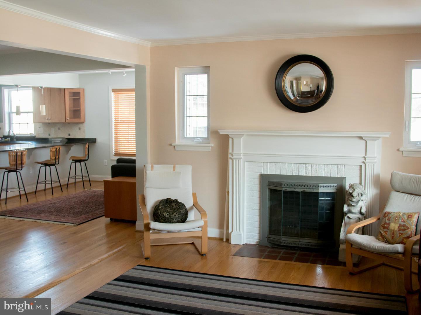 2301 Homestead Drive Silver Spring, MD 20902 - Photo 5 of 30 Living Room