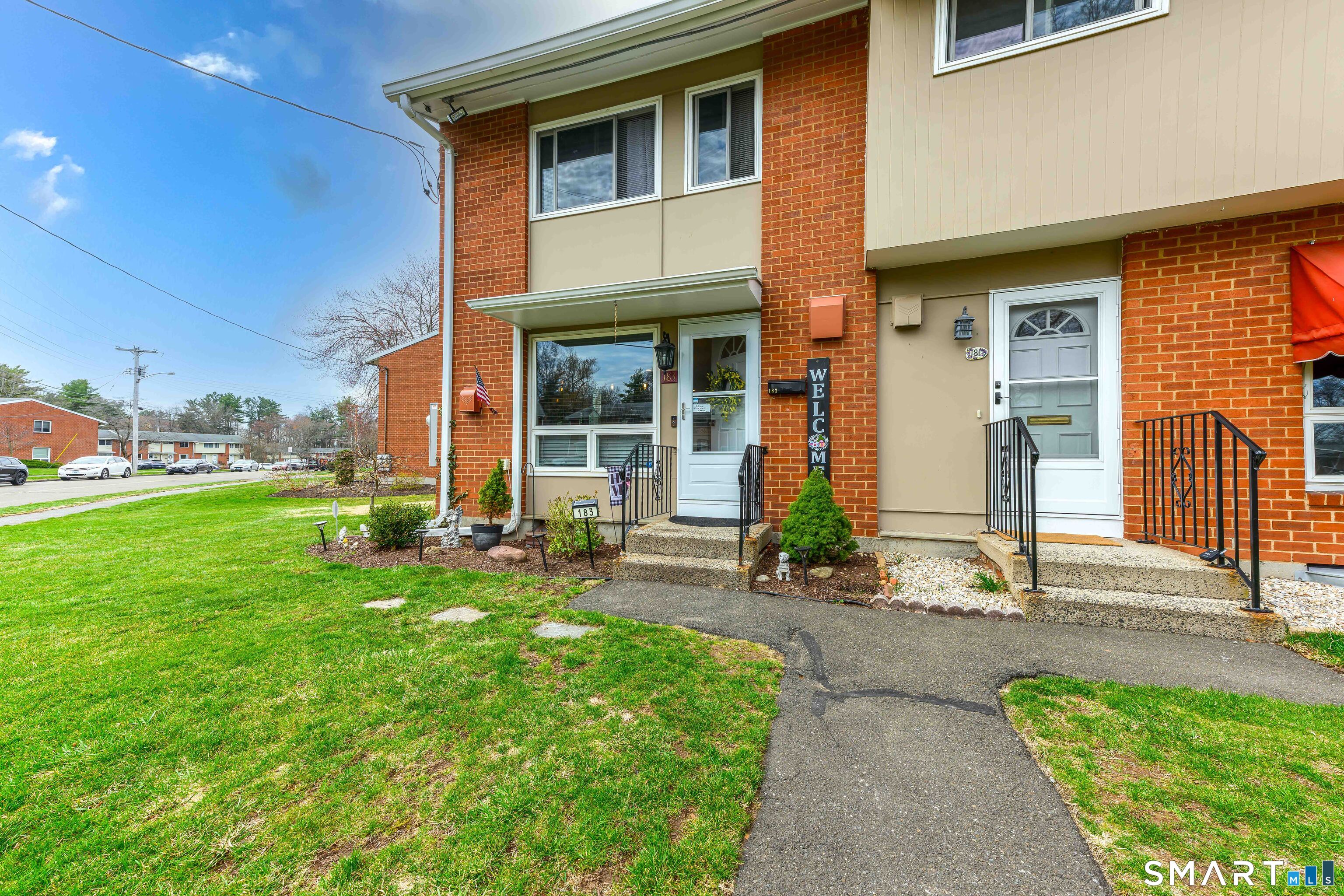 183 Centerbrook Road Hamden, CT 06518 - Photo 2 of 14