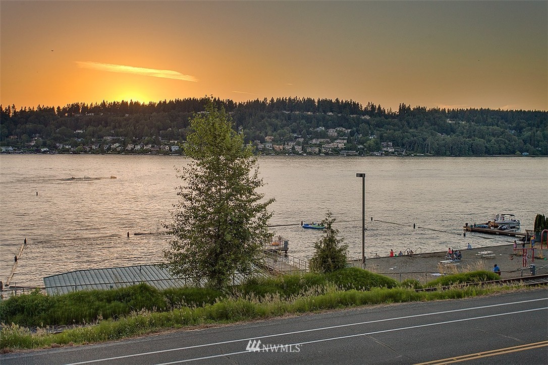 912 North 27th Place Renton, WA 98056 - Photo 23 of 23