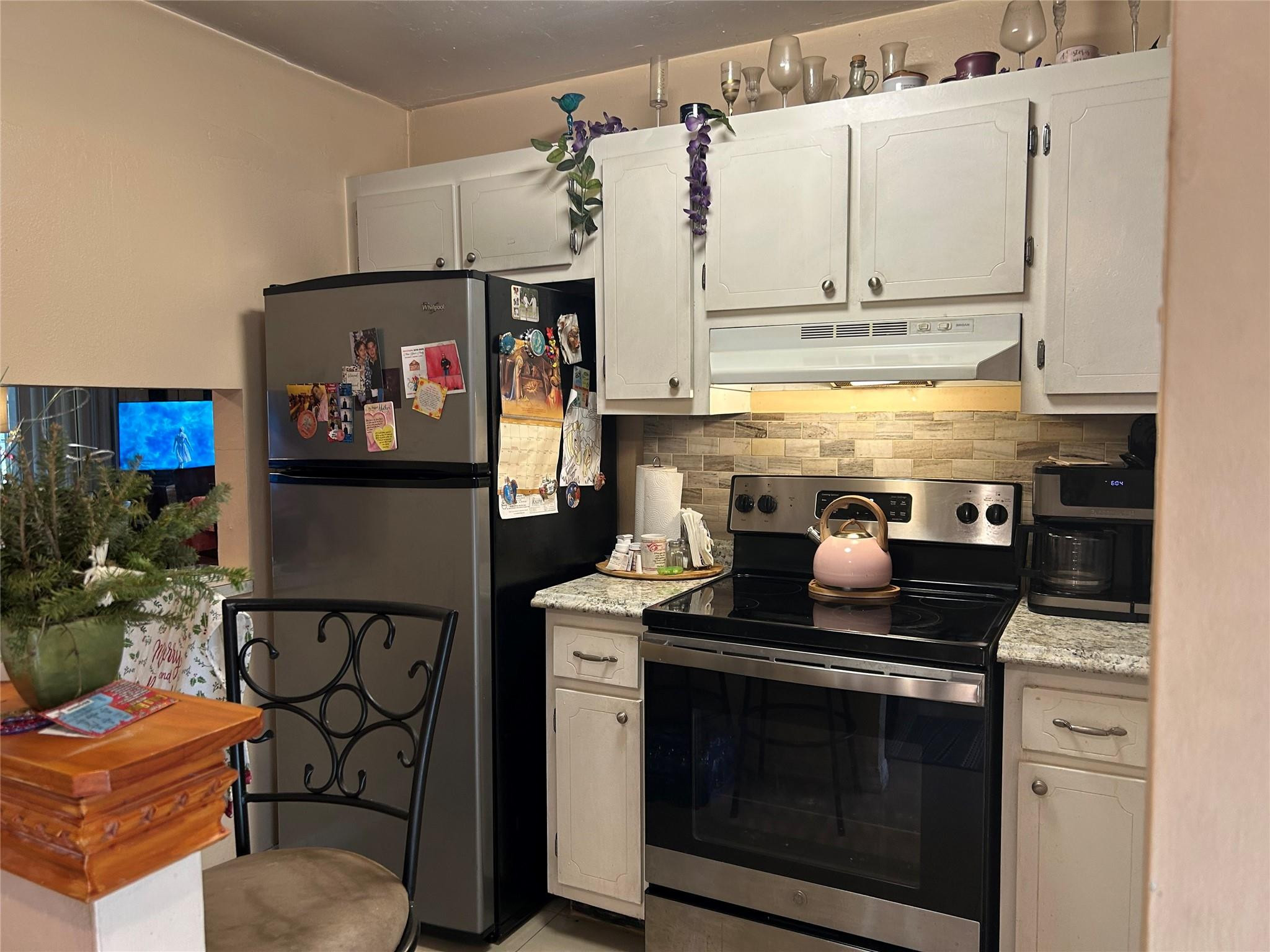 2720 North Pine Island Road, Unit 103 Sunrise, FL 33322 - Photo 2 of 17 Kitchen