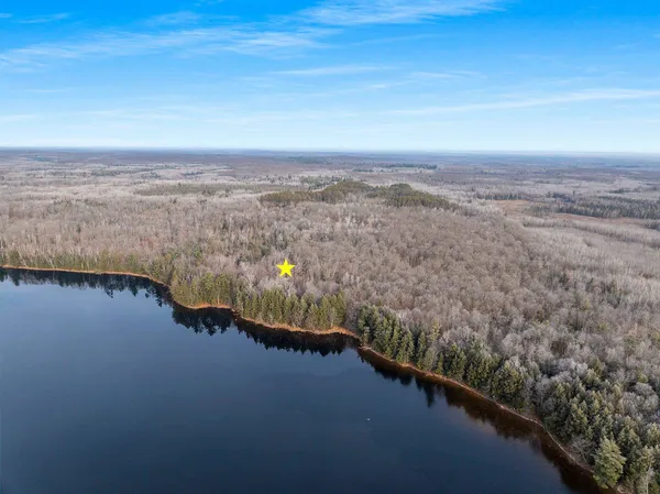 $949,900 | W8951 Pence Lake Road, Deerbrook, WI 54424