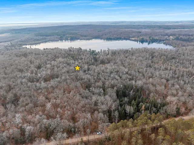 $949,900 | W8951 Pence Lake Road, Deerbrook, WI 54424