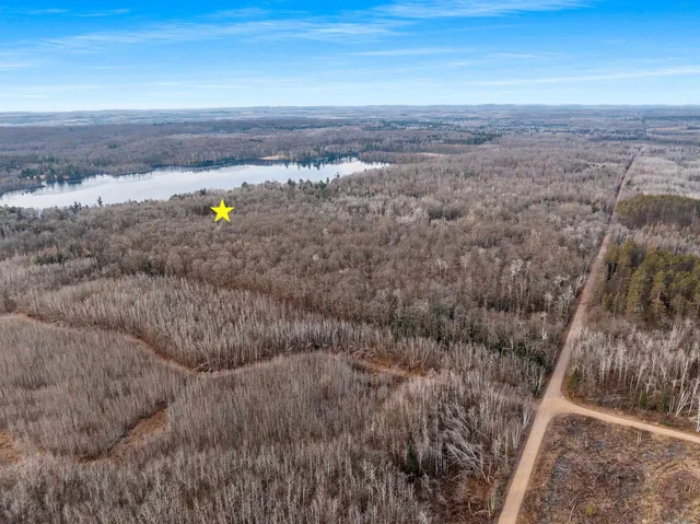 $949,900 | W8951 Pence Lake Road, Deerbrook, WI 54424