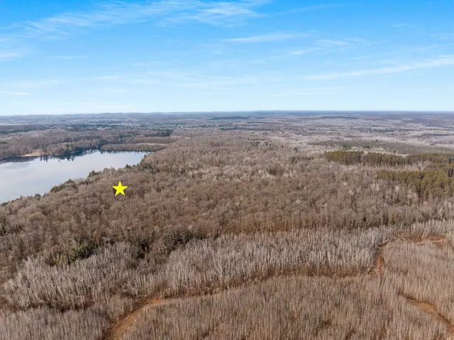 $949,900 | W8951 Pence Lake Road, Deerbrook, WI 54424