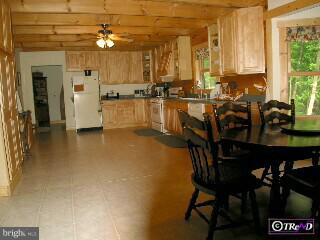 218 Springfield Meeting H Road Jobstown, NJ 08041 - Photo 4 of 6