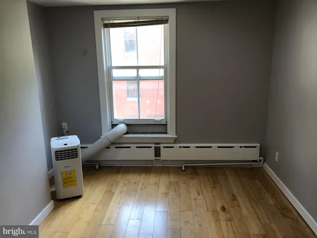 $900 | 338 South 16th Street, Unit 6, Philadelphia, PA 19102