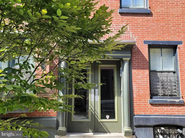 $900 | 338 South 16th Street, Unit 6, Philadelphia, PA 19102