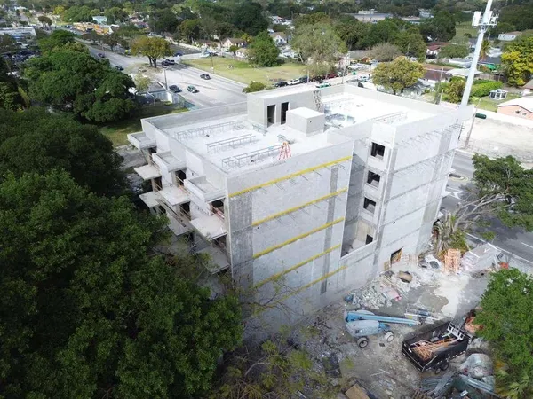 $10,000,000 | 4110 Northwest 22nd Avenue, Miami, FL 33142