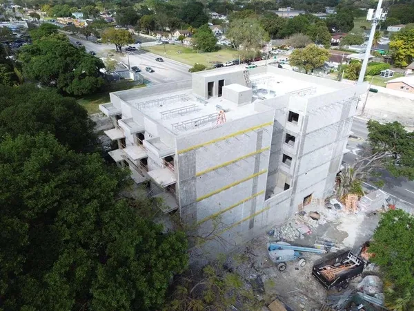 $10,000,000 | 4110 Northwest 22nd Avenue, Miami, FL 33142