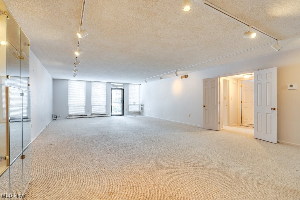 2375 Covington Road, Unit 114 Akron, OH 44313 - Photo 6 of 35 Gallery Image 6