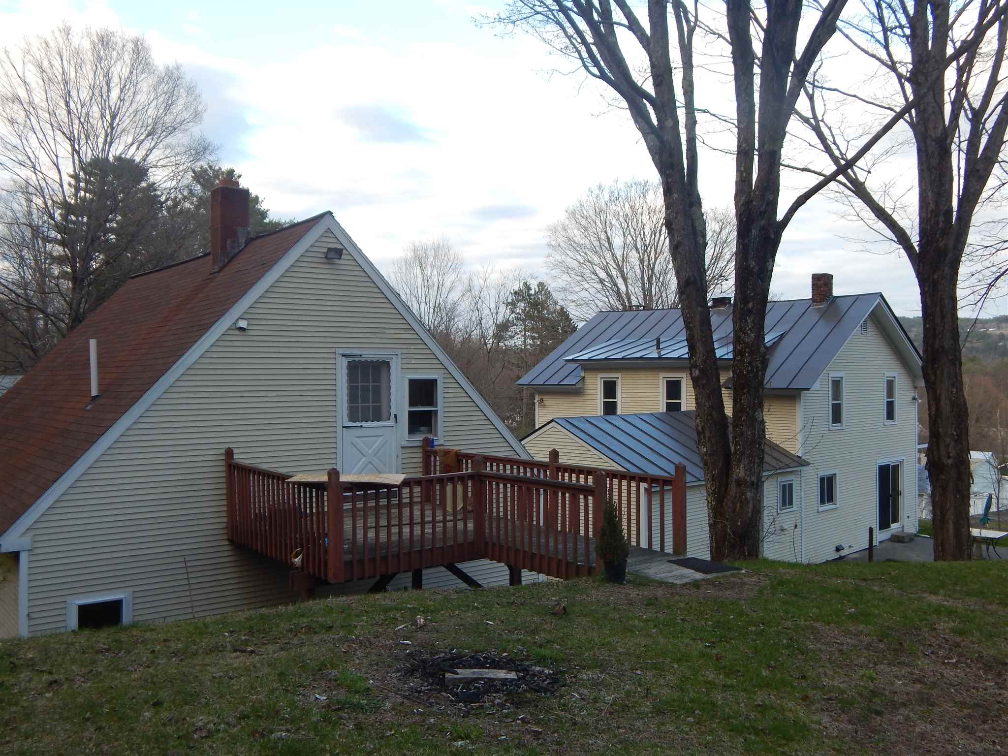 25 Sherwin Avenue Windsor, VT 05089 - Photo 2 of 32