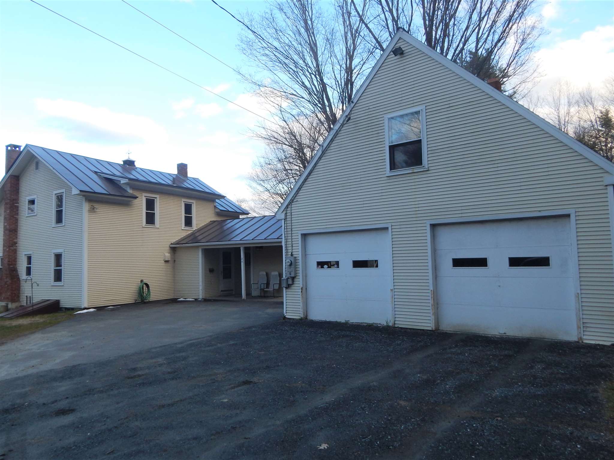 25 Sherwin Avenue Windsor, VT 05089 - Photo 3 of 32