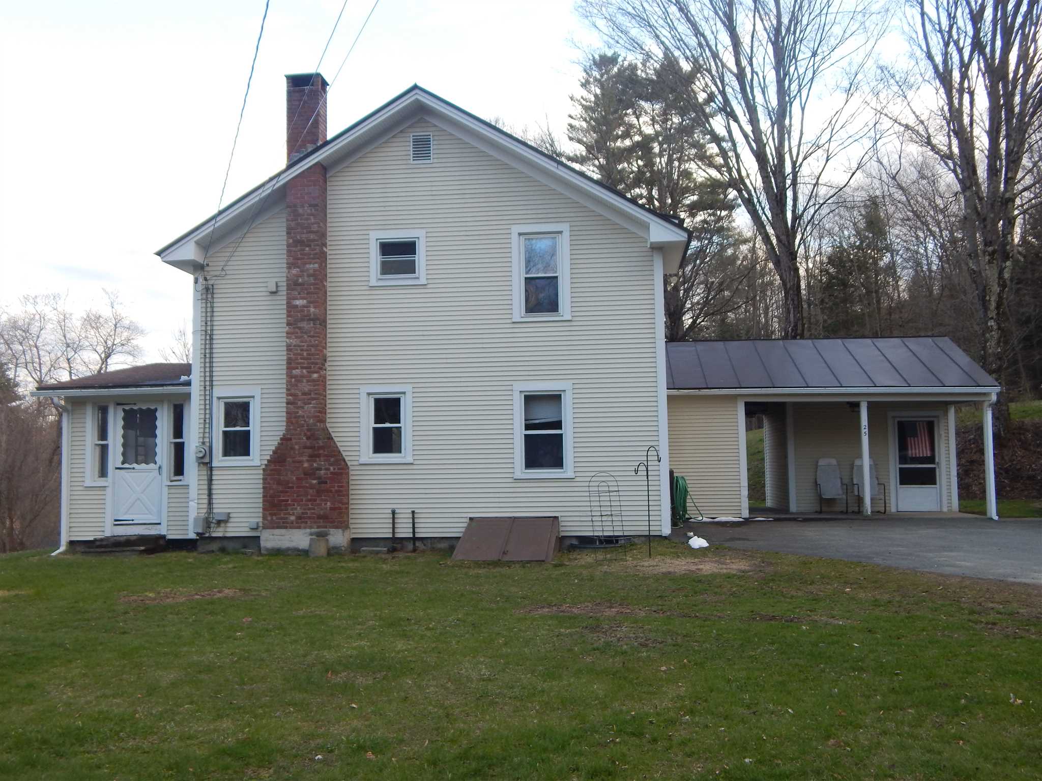 25 Sherwin Avenue Windsor, VT 05089 - Photo 6 of 32