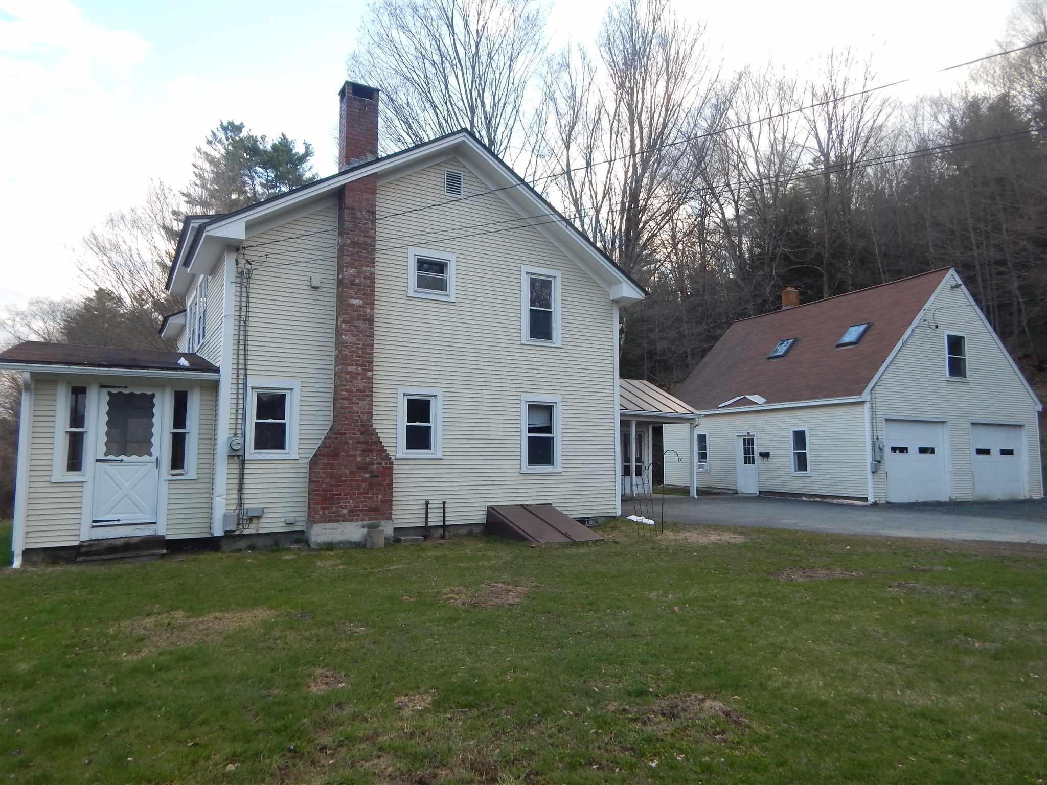 25 Sherwin Avenue Windsor, VT 05089 - Photo 7 of 32