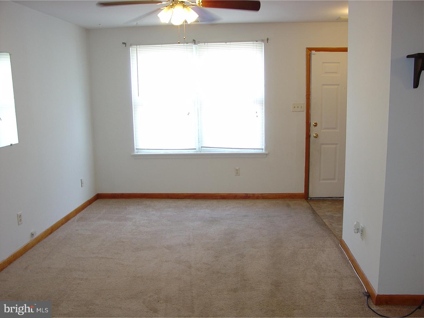 9473 Ashton Road Philadelphia, PA 19114 - Photo 3 of 25 Unit #1
