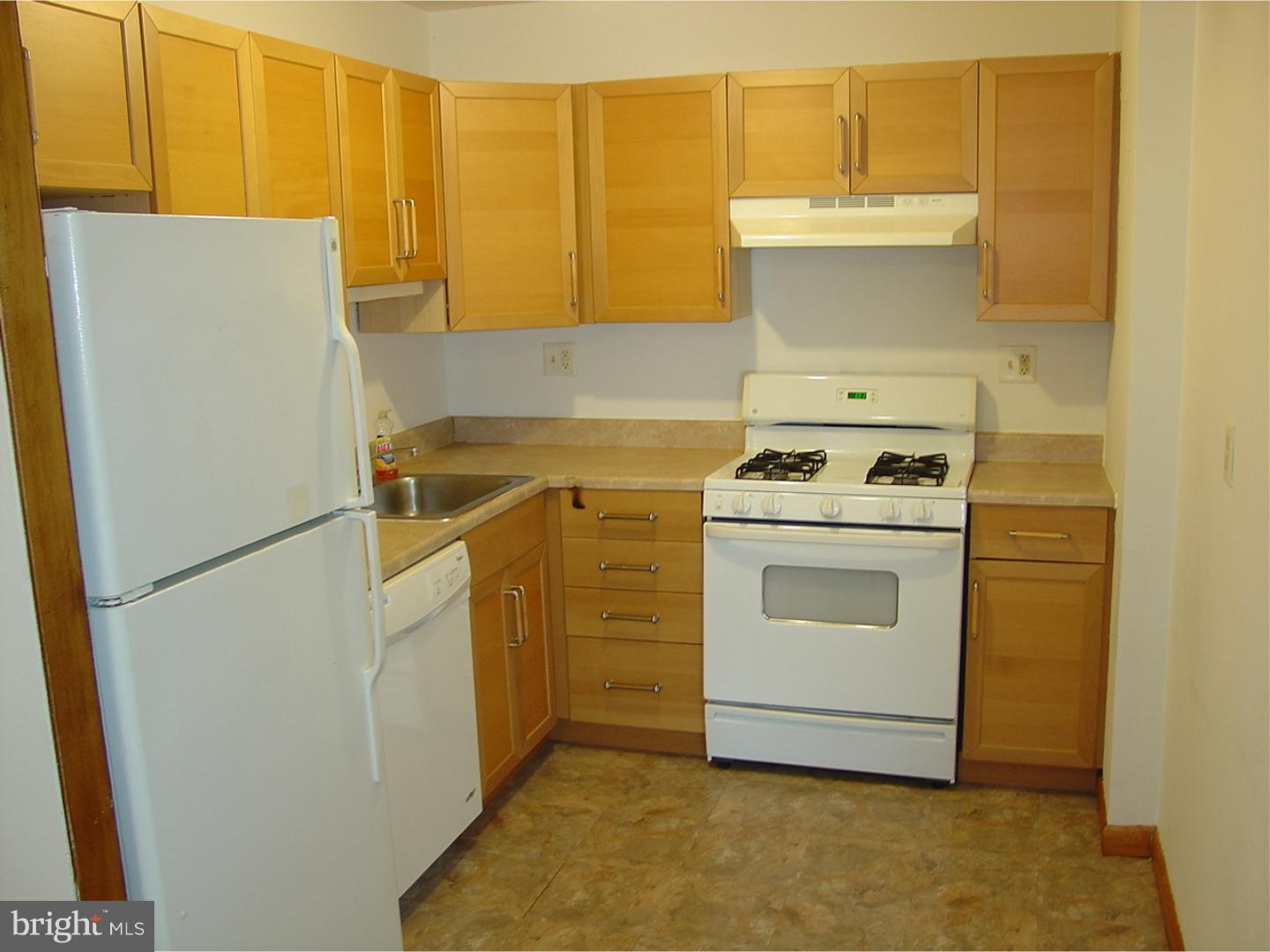 9473 Ashton Road Philadelphia, PA 19114 - Photo 5 of 25 Unit #1