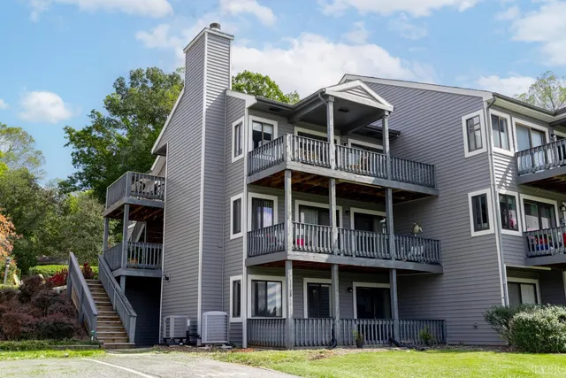 a view of a big building with many windows
