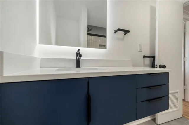 $675,000 | 1407 West 50 Street, Kansas City, MO 64112