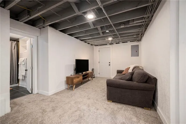 $675,000 | 1407 West 50 Street, Kansas City, MO 64112