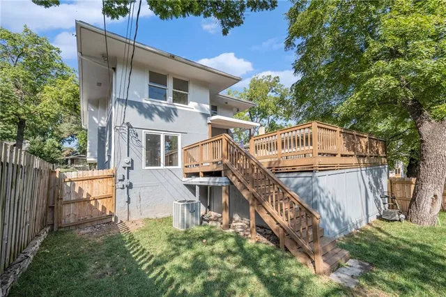 $675,000 | 1407 West 50 Street, Kansas City, MO 64112