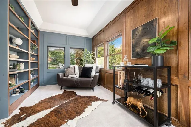 $675,000 | 1407 West 50 Street, Kansas City, MO 64112