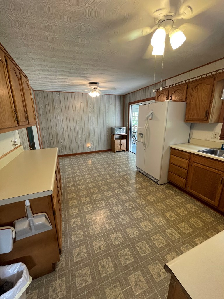 31213 Old Stage Road Glade Spring, VA 24340 - Photo 7 of 35 Gallery Image 7