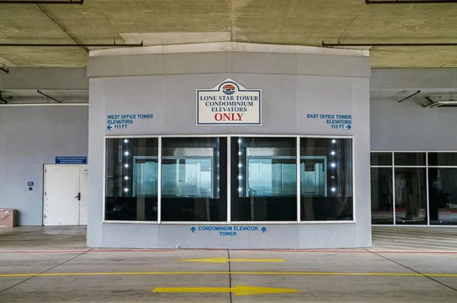 a view of a building entrance