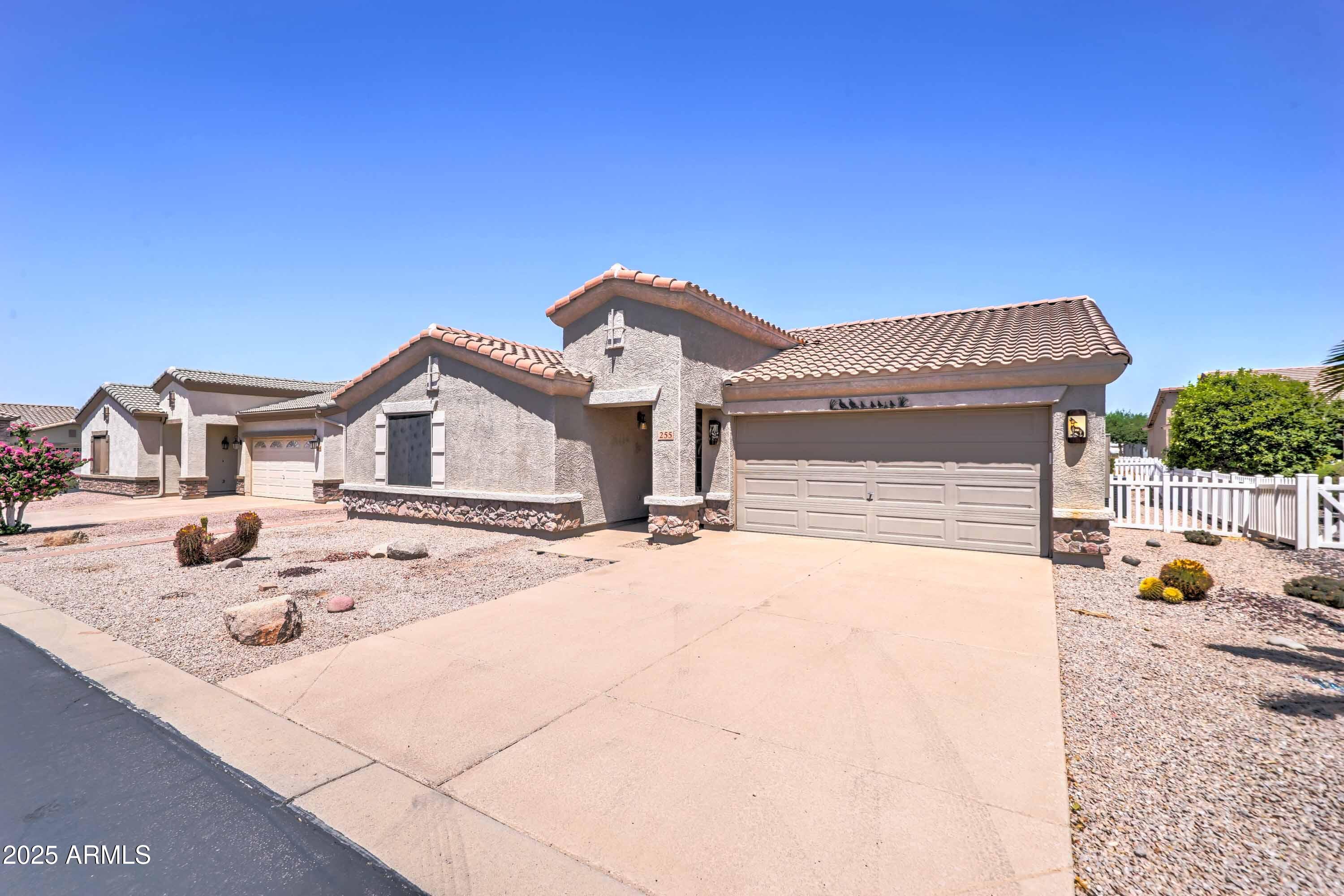 2101 South Meridian Road, Unit 255 Apache Junction, AZ 85120 - Photo 2 of 61 2101 S Meridian #255-2