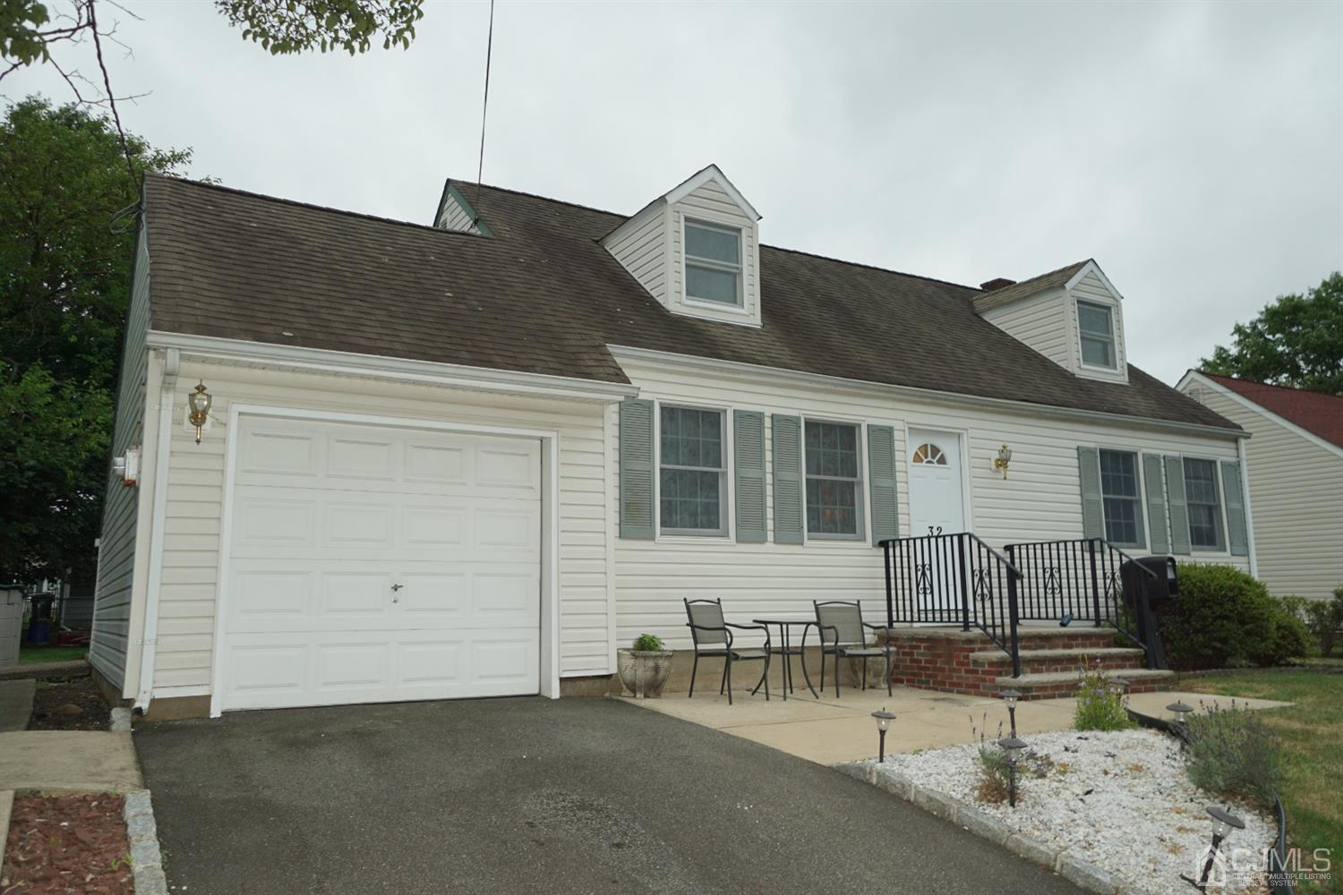 32 Bramhall Road Colonia, NJ 07067 - Photo 1 of 19 Gallery Image 1