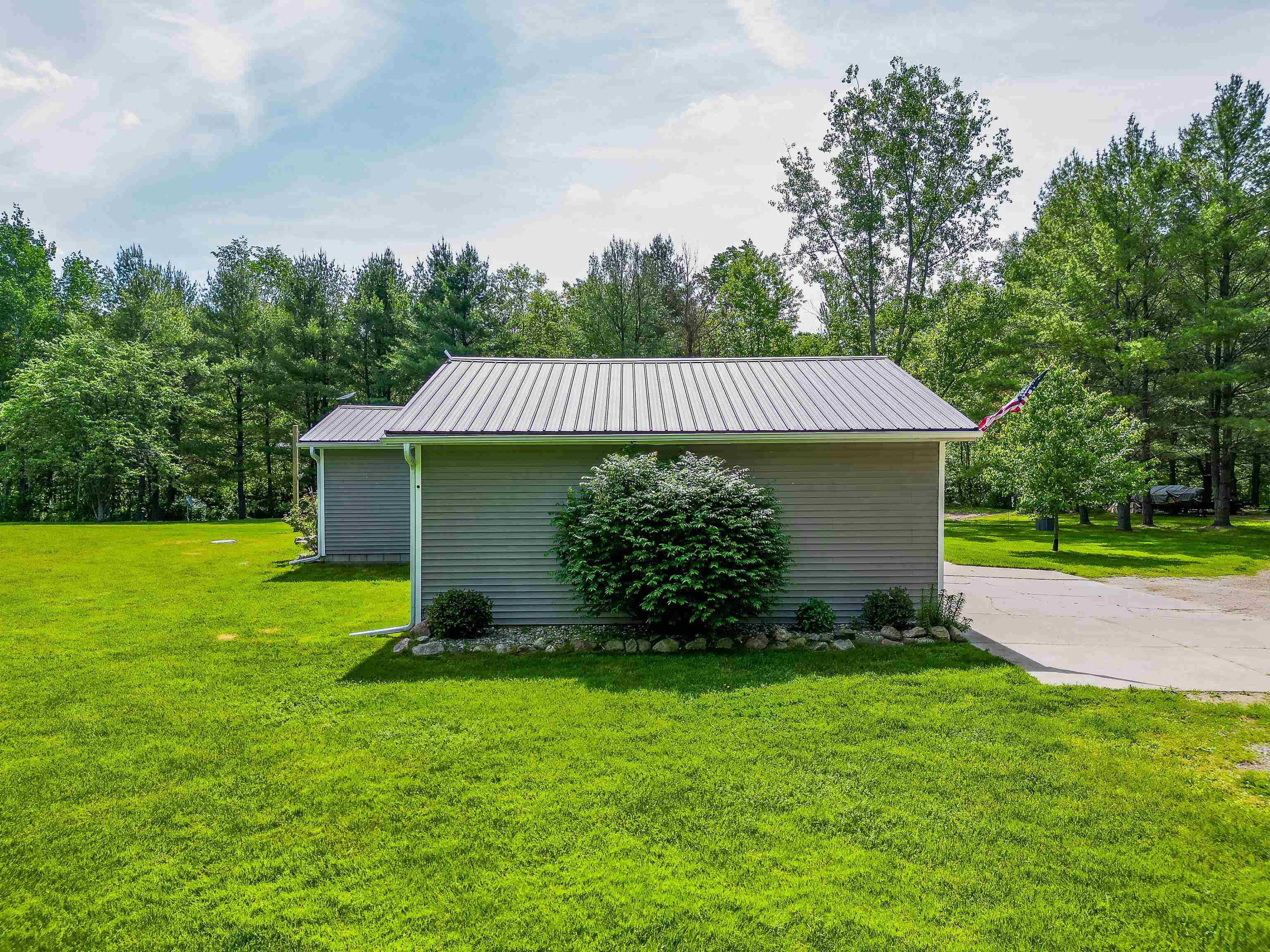 3952 Haigh Road Beaverton, MI 48612 - Photo 81 of 92