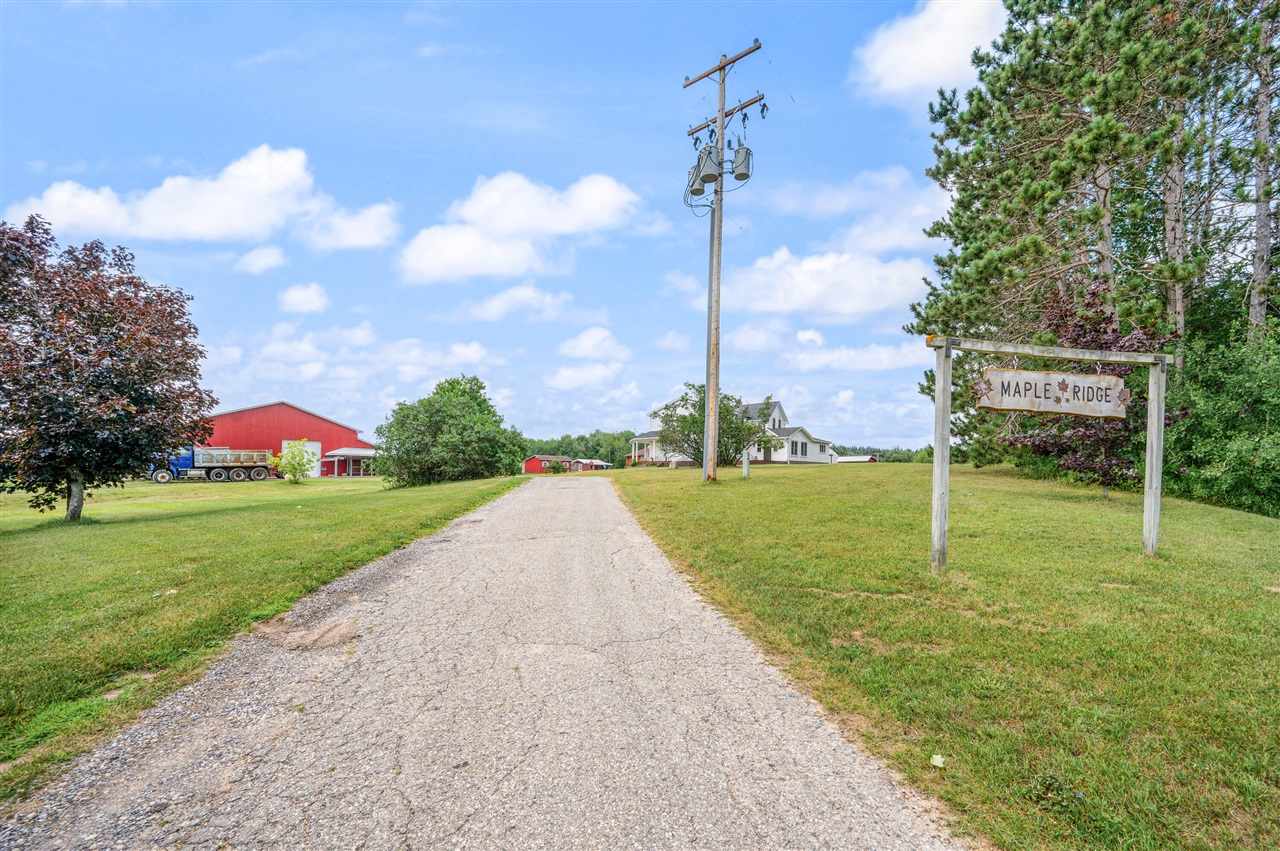 22865 20 Mile Road Tustin, MI 49688 - Photo 5 of 99 Gallery Image 5